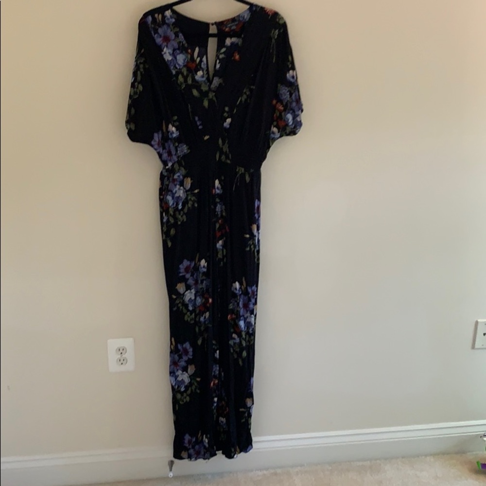 Flowered jumpsuit